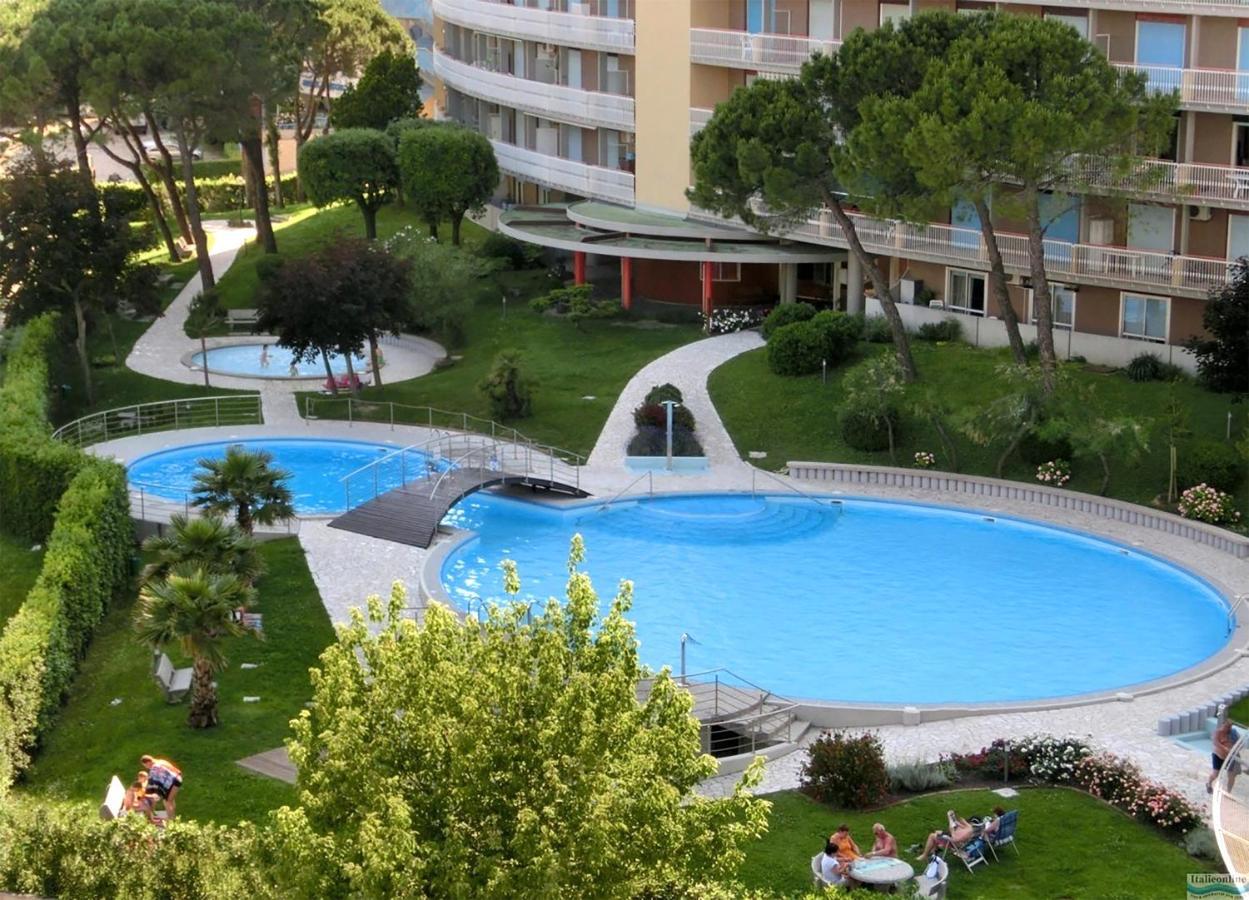 Residence La Duna Lignano Sabbiadoro Exterior photo